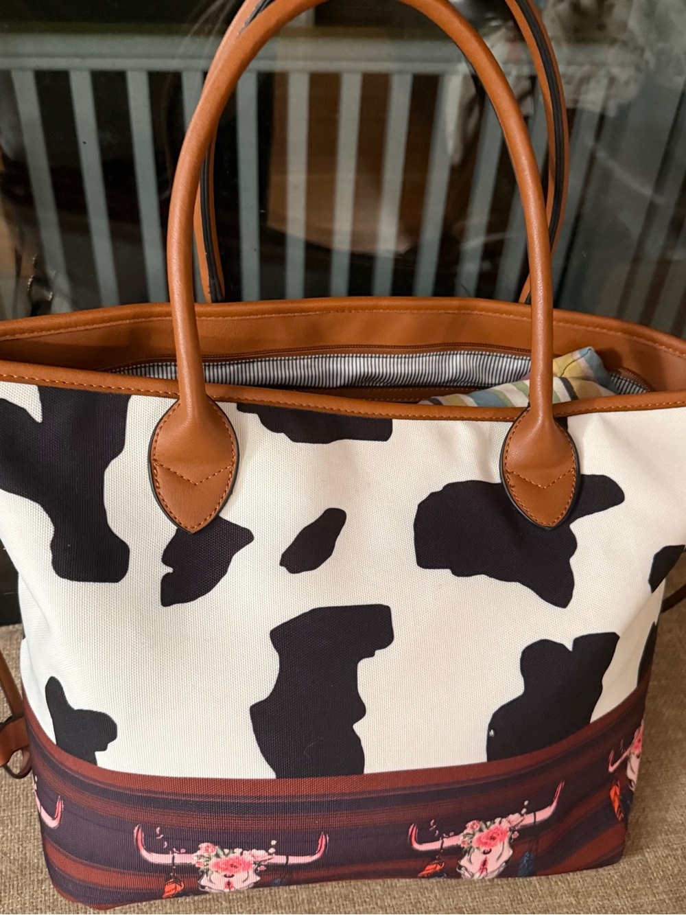 2 piece set Cow -Print Canvas Tote with Floral Longhorn Stripe & matching wallet - Picture 6 of 14